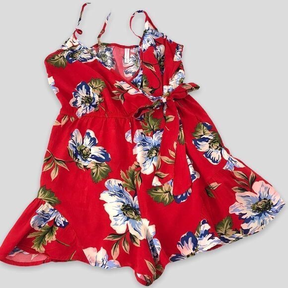 Xhilaration tropical print rompers - Picture 2 of 8